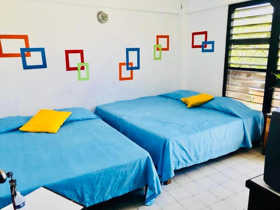 Hotel Zocalo Abuelos Acapulco Bagian luar foto