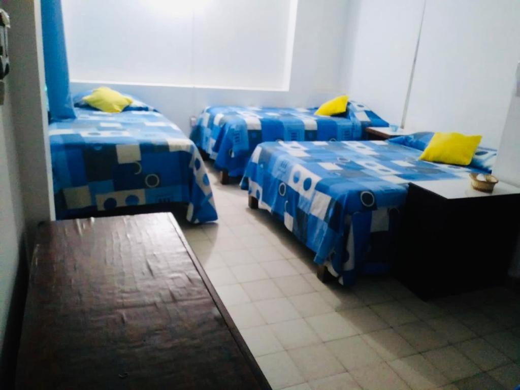 Hotel Zocalo Abuelos Acapulco Bagian luar foto