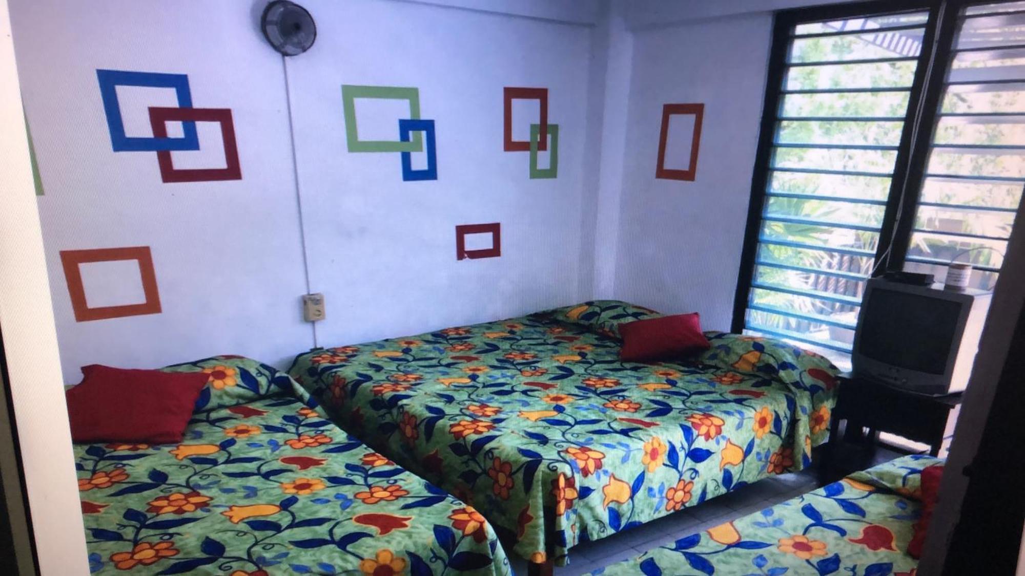 Hotel Zocalo Abuelos Acapulco Bagian luar foto