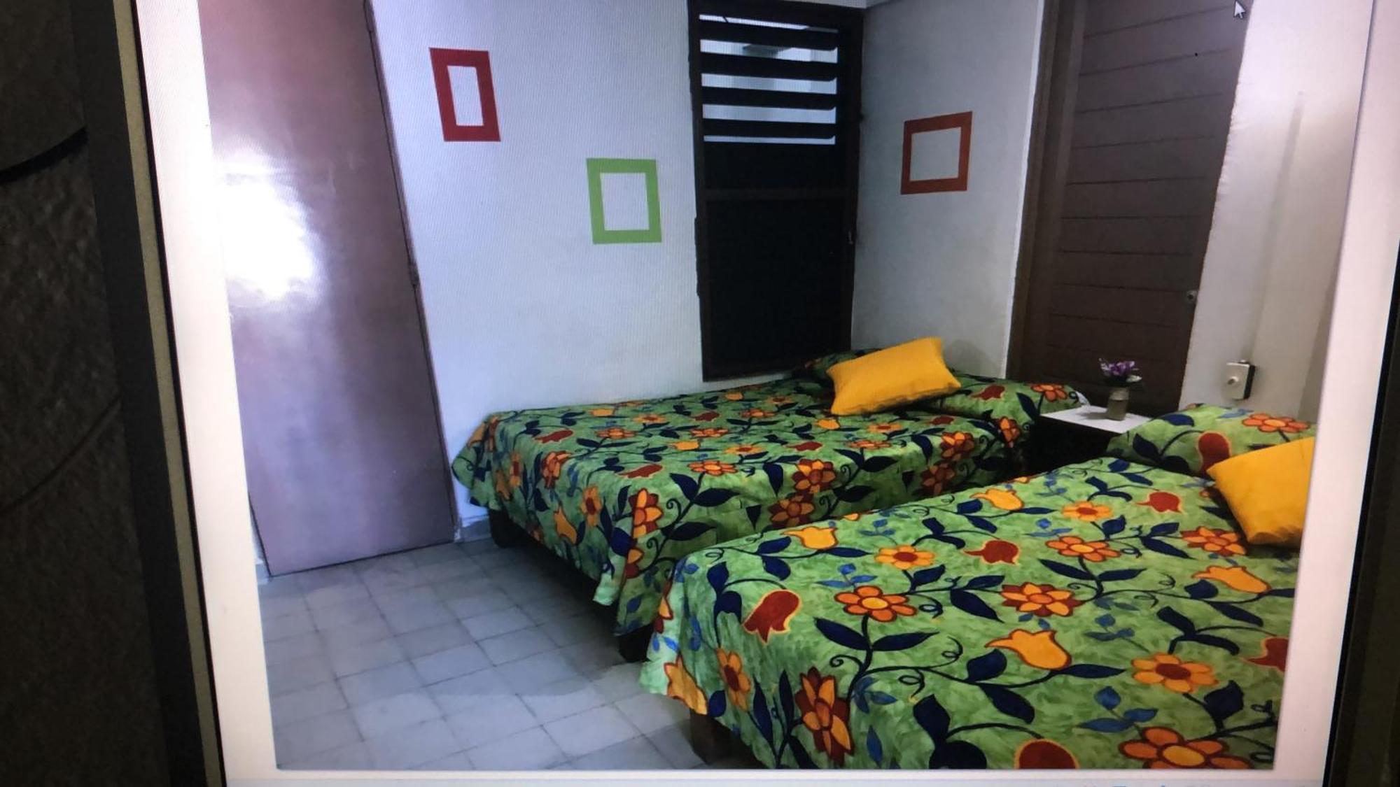 Hotel Zocalo Abuelos Acapulco Bagian luar foto